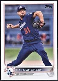 A person throwing a baseball

Description automatically generated with medium confidence
